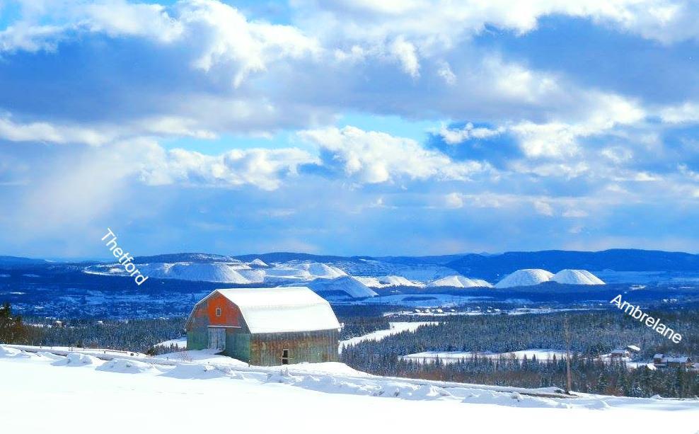Le Gite Ambrelane Thetford Mines Bagian luar foto