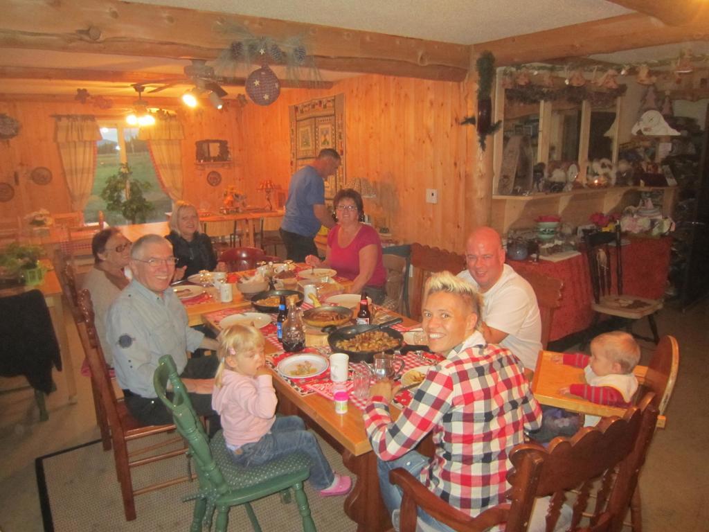 Le Gite Ambrelane Thetford Mines Bagian luar foto
