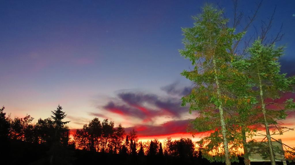 Le Gite Ambrelane Thetford Mines Bagian luar foto