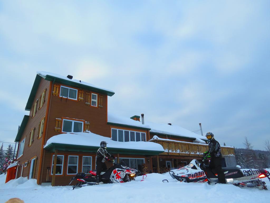 Le Gite Ambrelane Thetford Mines Bagian luar foto