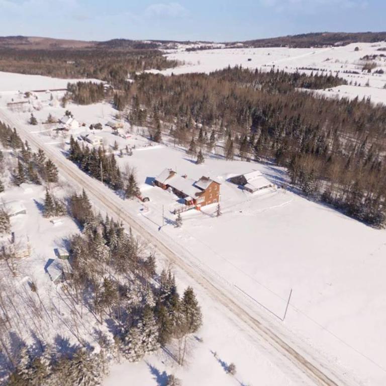 Le Gite Ambrelane Thetford Mines Bagian luar foto